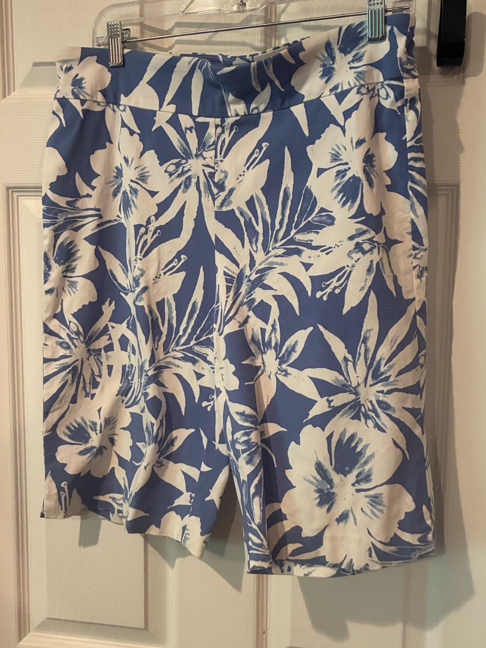 Counterparts Blue and White Floral Pull-On Bermudas